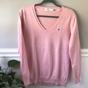 Vineyard Vines woman’s cotton v-neck sweater small